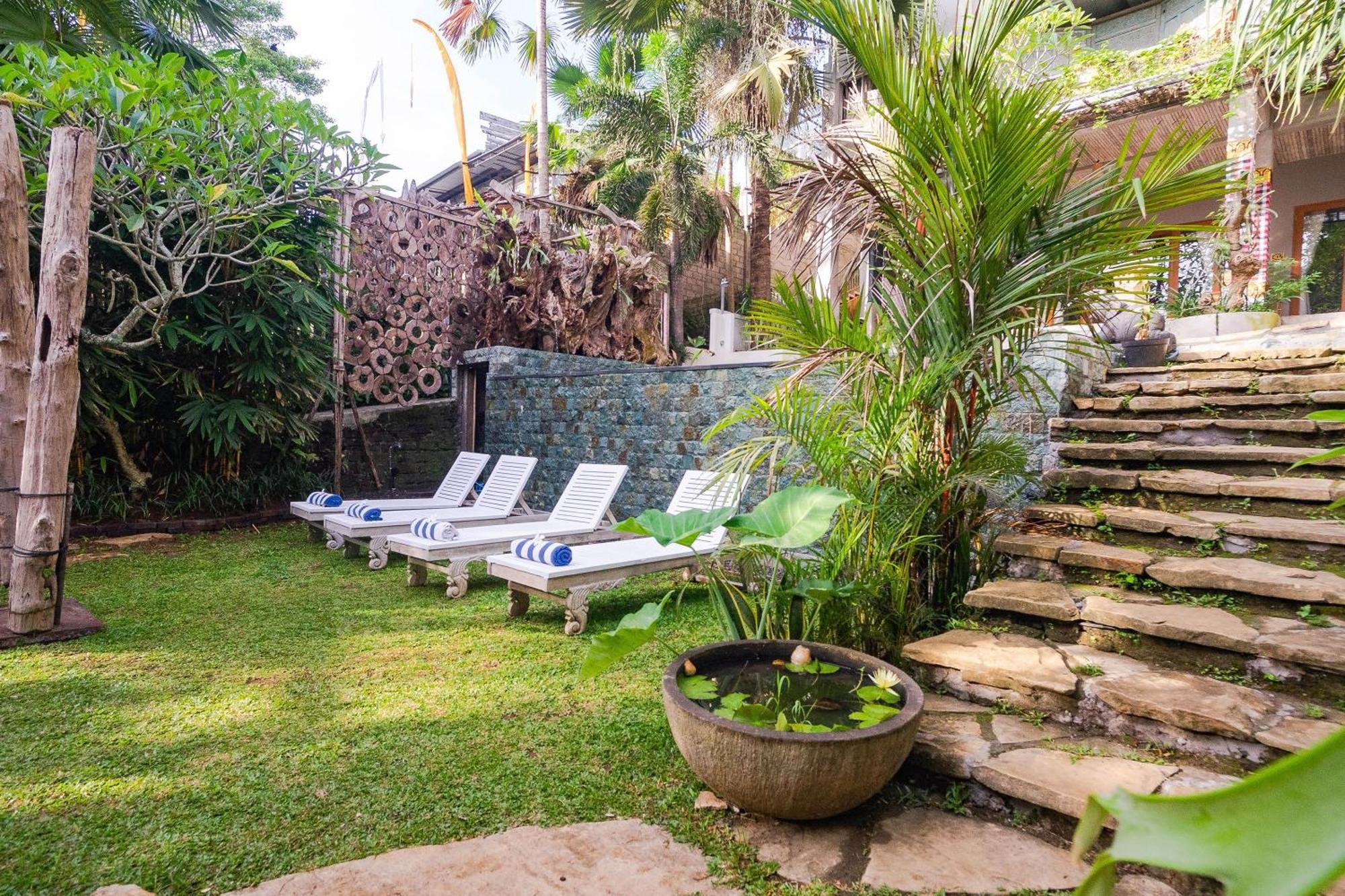 Nayaka Living Ubud Exterior photo