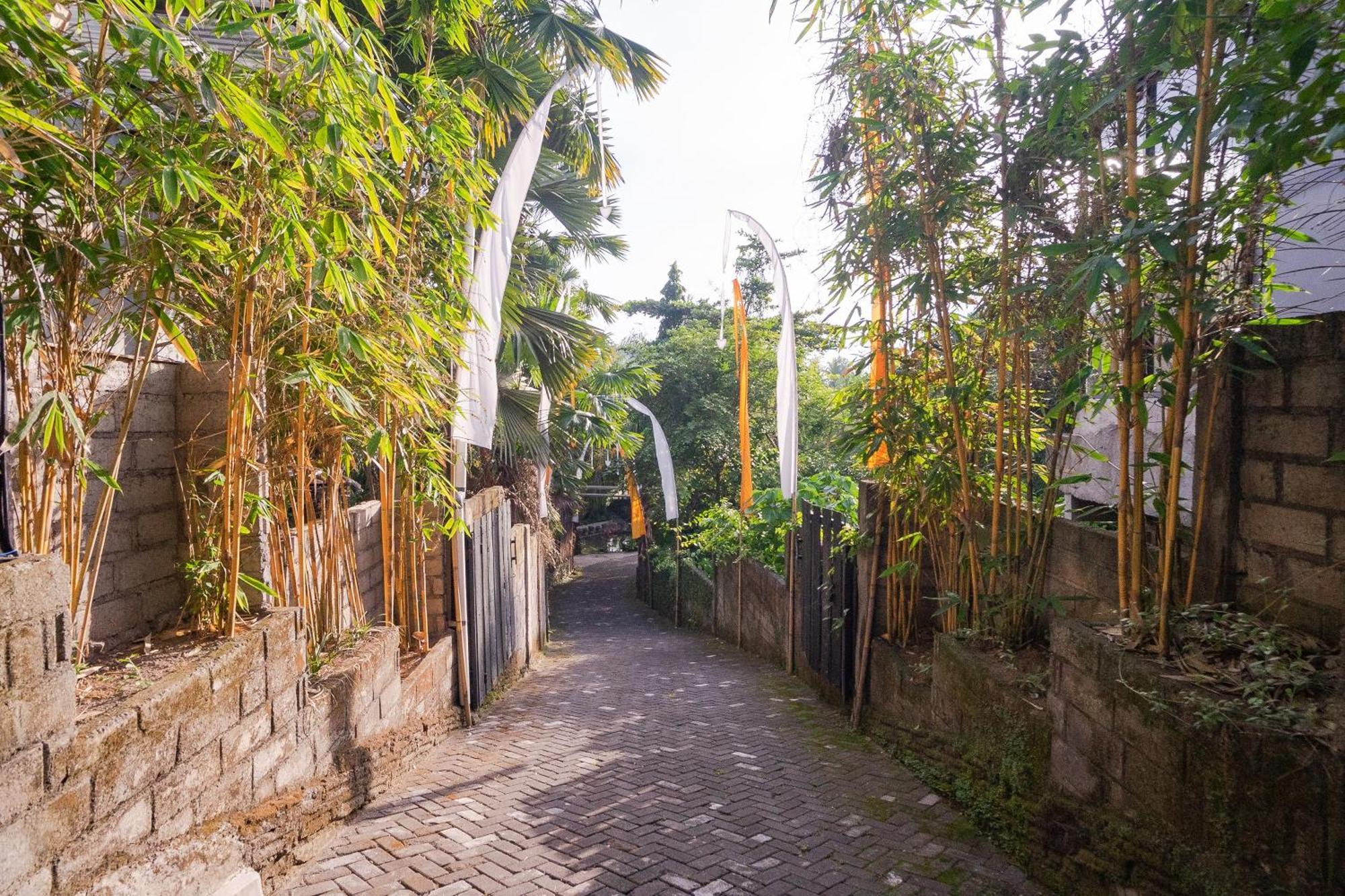Nayaka Living Ubud Exterior photo