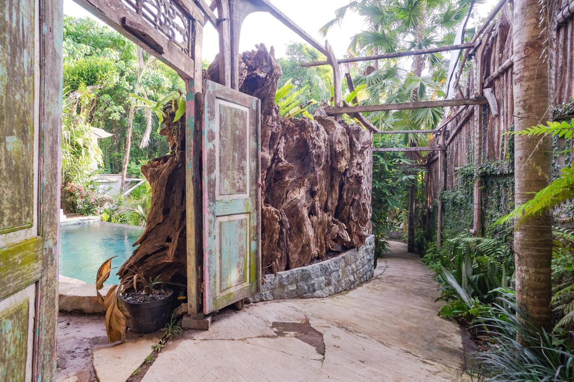 Nayaka Living Ubud Exterior photo
