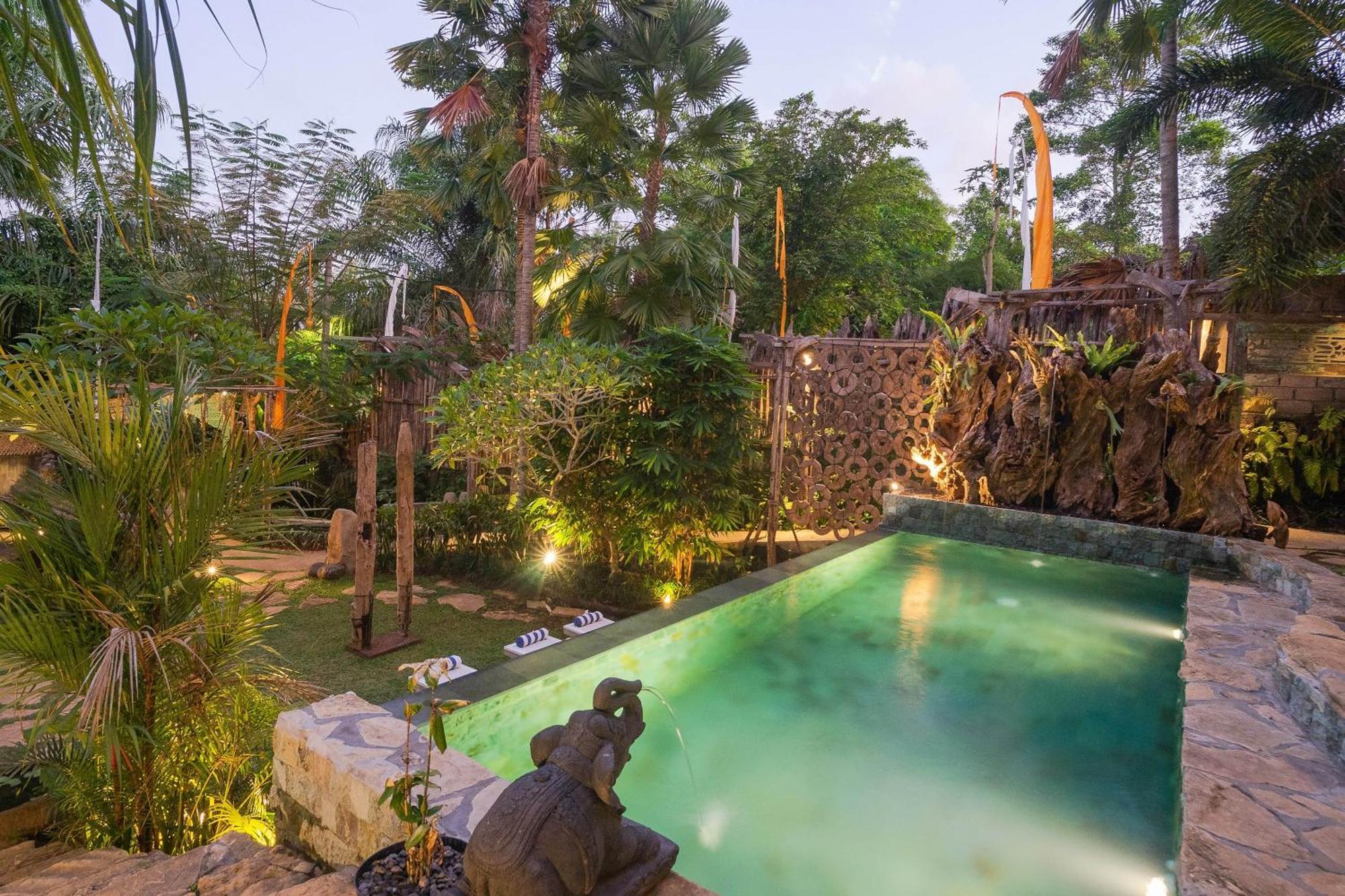 Nayaka Living Ubud Exterior photo