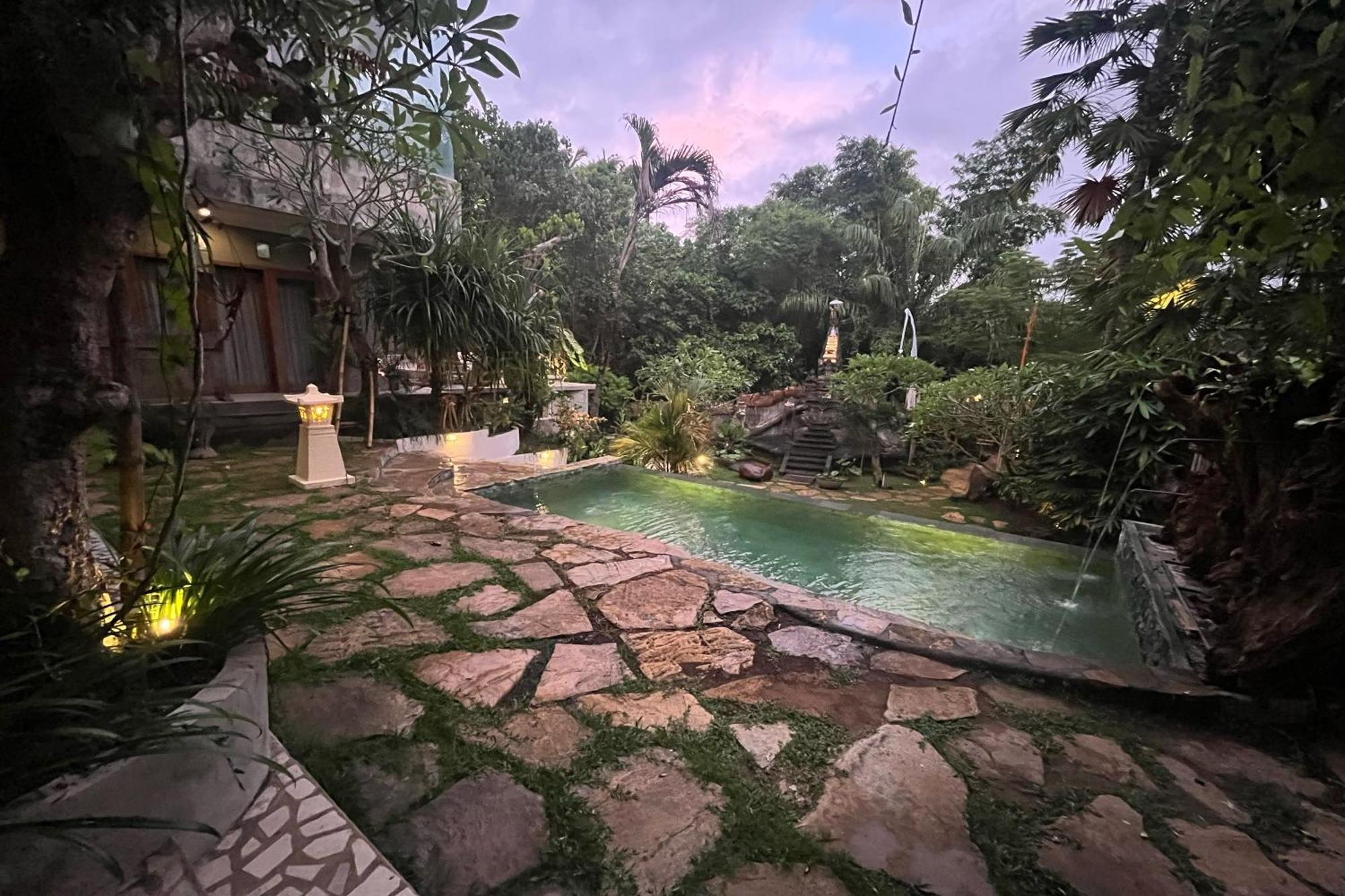 Nayaka Living Ubud Exterior photo
