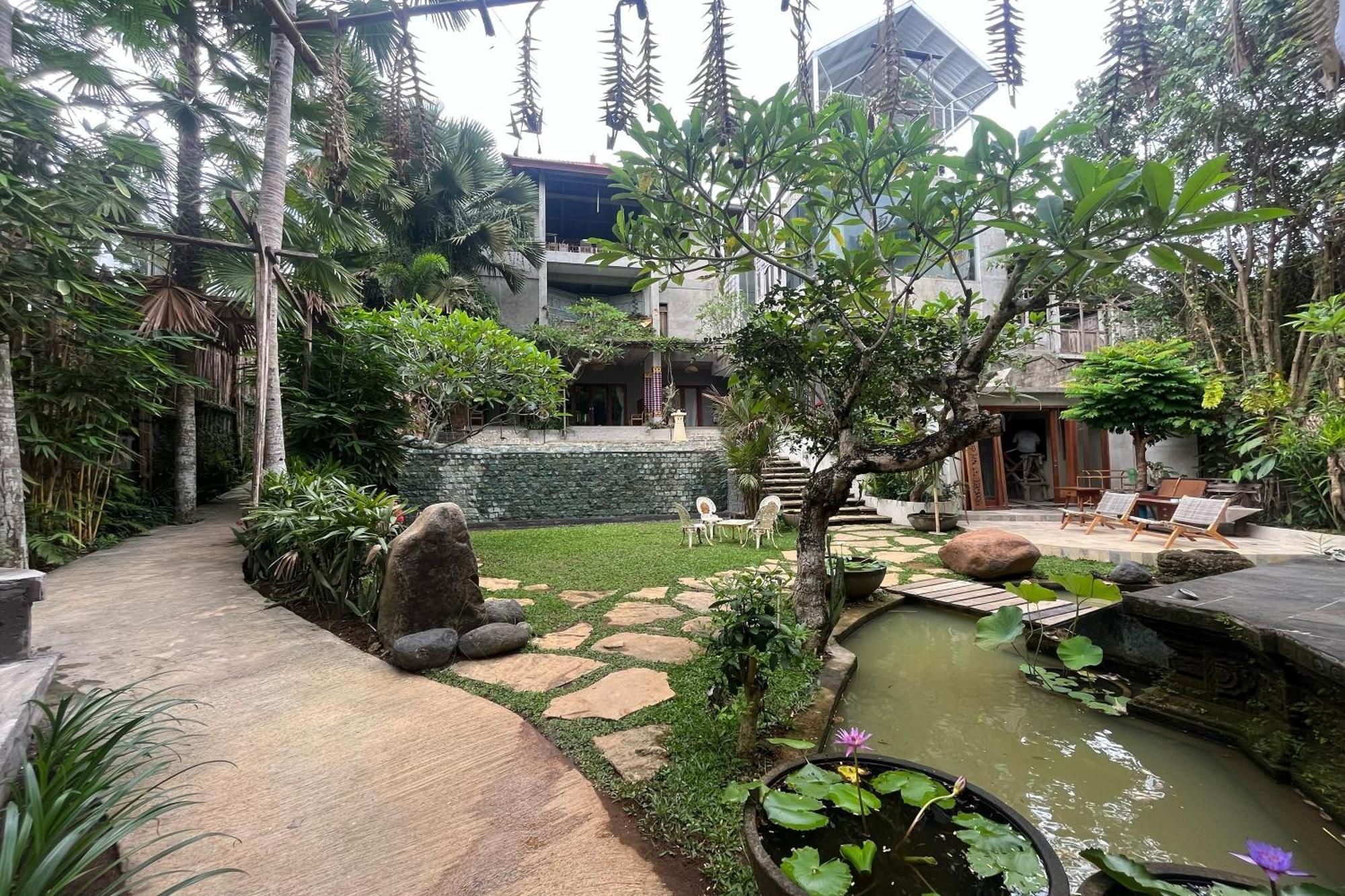Nayaka Living Ubud Exterior photo
